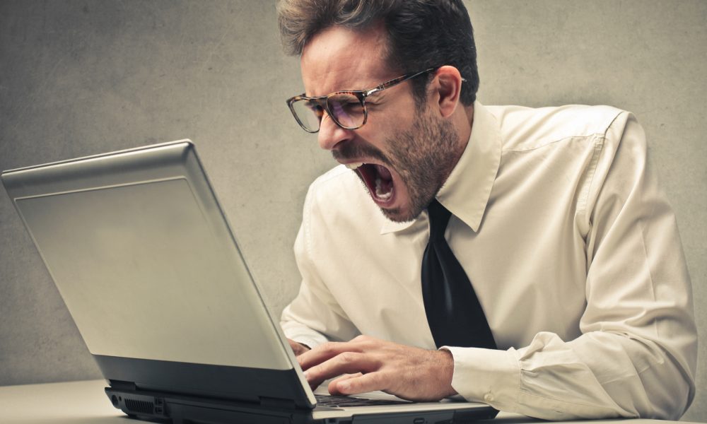 5 Alasan Aneh Kenapa Pengguna Windows Bajakan Enggan Menggunakan Linux