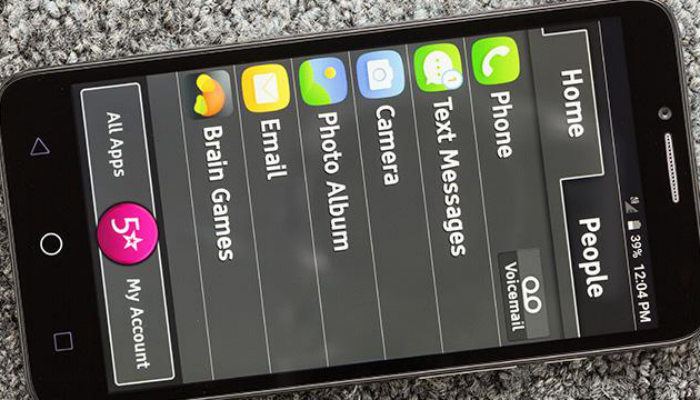 3 Smartphone Paling Cocok Untuk Kakek dan Nenek Kamu