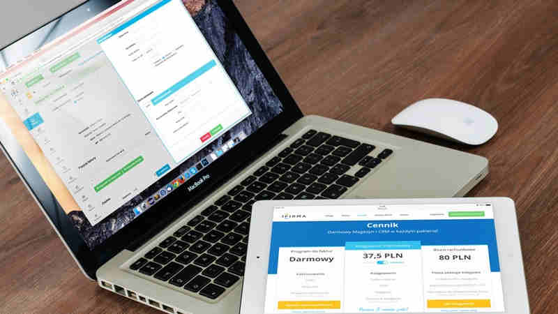 perbedaan web statis dan web dinamis