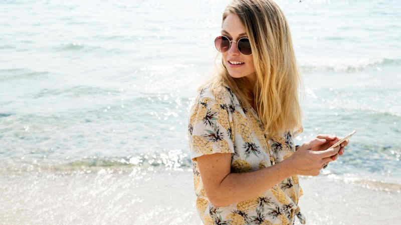 fitur smartphone yang berguna saat traveling