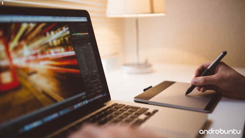 Aplikasi Edit Video Online by Androbuntu