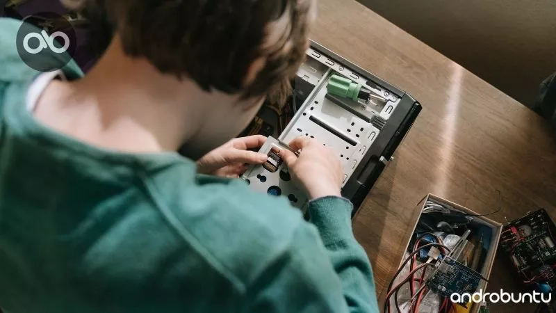 Komponen CPU by Androbuntu