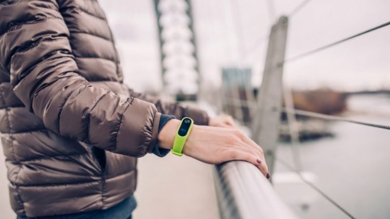 Smartband Terbaik by Androbuntu