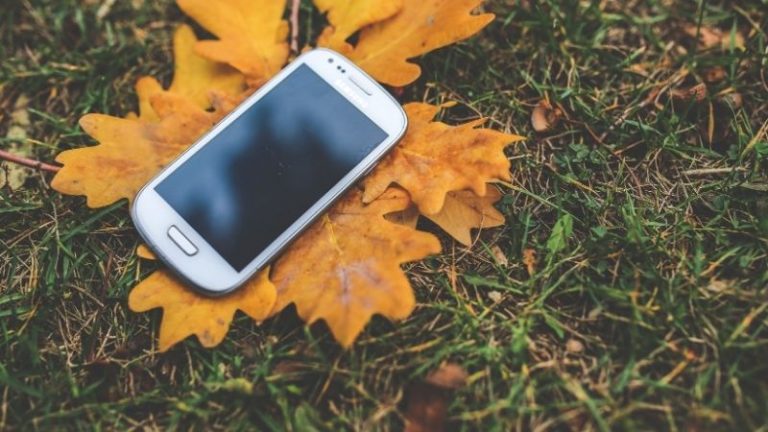 Smartphone Outdoor Terbaik by Androbuntu