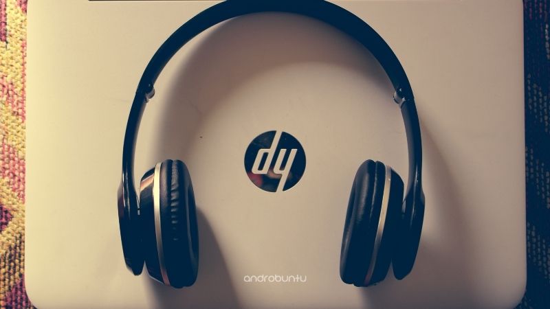 Laptop HP by Androbuntu