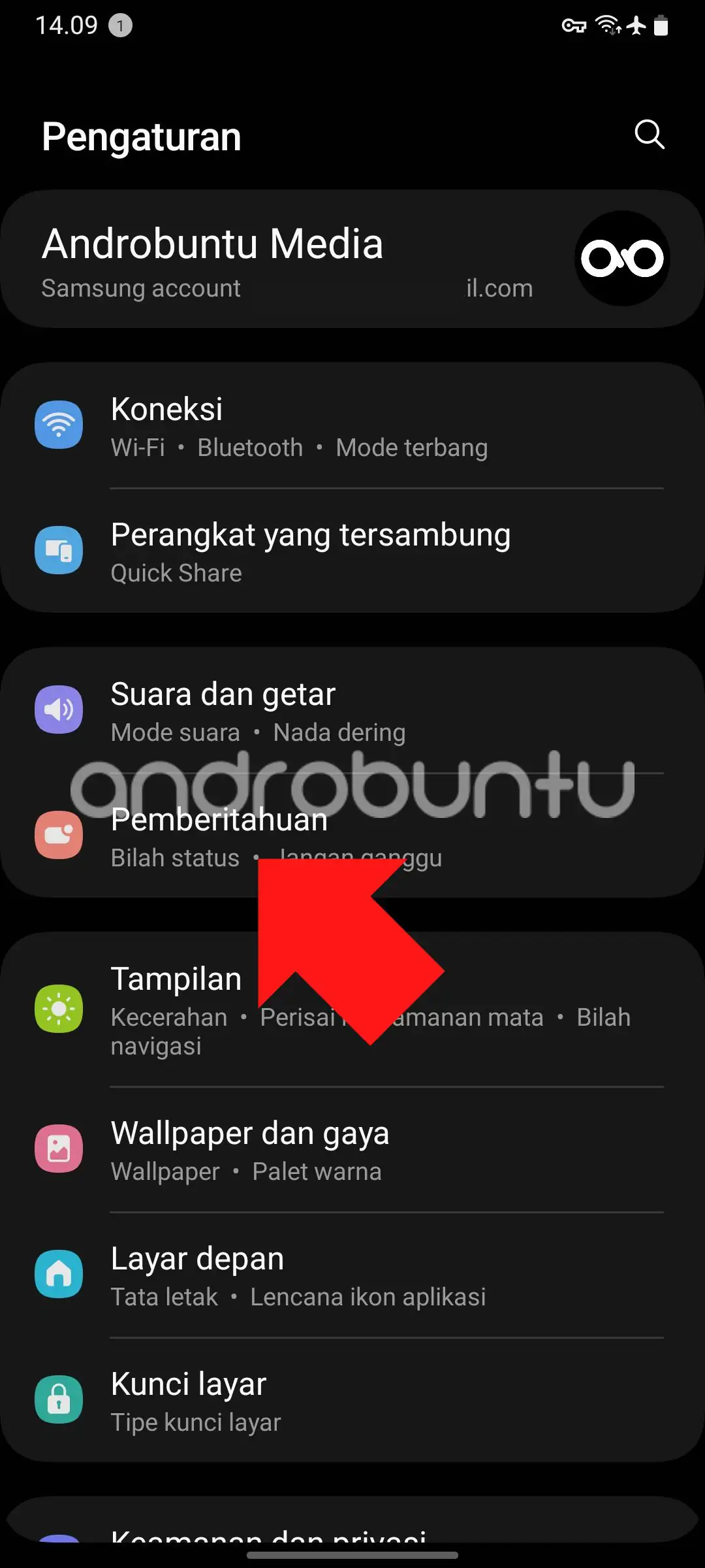 Cara Menampilkan Persentase Baterai di HP Samsung by Androbuntu 1